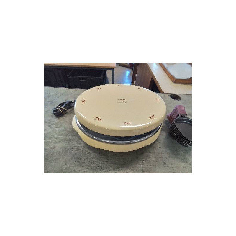 APPAREIL A RACLETTE ELECTRIQUE TEFAL JOUR DE FETES 8 PERSONNES