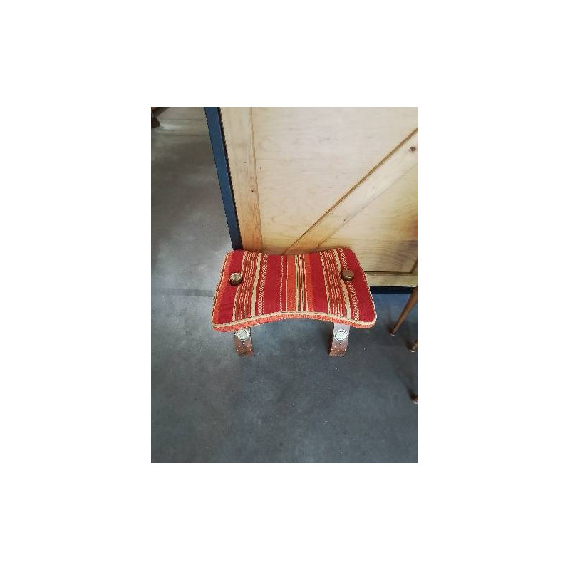 TABOURET DE CHAMELIER BOIS GARNITURES LAITON TISSU ROUGE AVEC COUSSIN