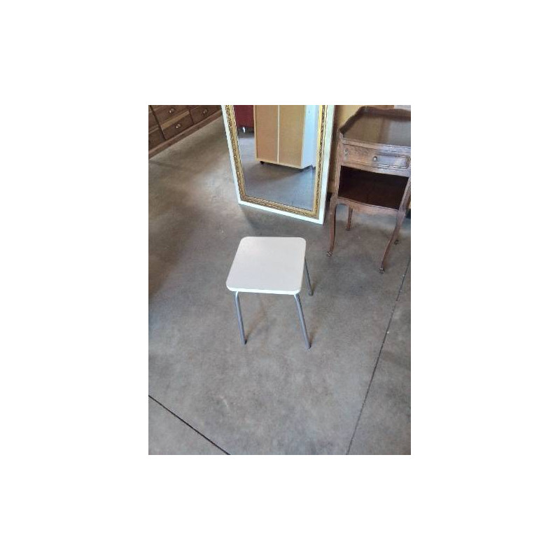 TABOURET CARRÉ BLANC PIEDS METAL CHROMÉ 