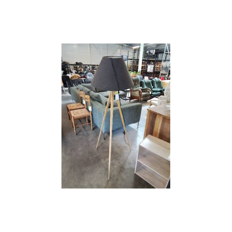 LAMPADAIRE TRIPODE BOIS AJ CHOCOLAT 