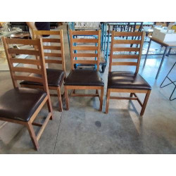 4 CHAISES BOIS ASSISE CUIR...