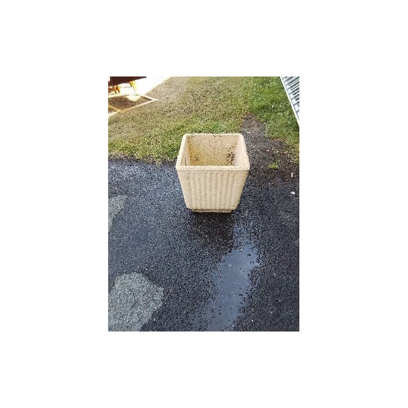 JARDINIÈRE PIERRE RECONSTITUÉE DEROMA 38X38X42