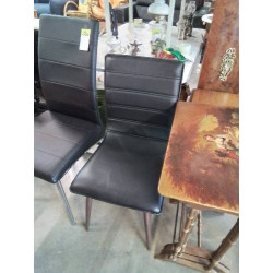 CHAISE PU NOIR PIÈTEMENT BOIS