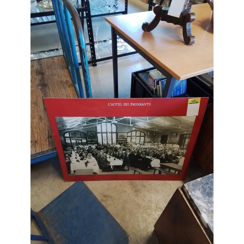 CADRE L’HOTEL DES ÉMIGRANTS 