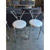 TABOURET DE BAR PIÈTEMENT MÉTAL CHROMÉ ASSISE PU BLANC