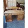 BUREAU RECTANGULAIRE A GRADIN PIN 3 TIROIRS 2 PORTES 