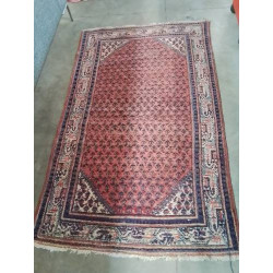 TAPIS LAINE FAIT MAIN ROUGE...